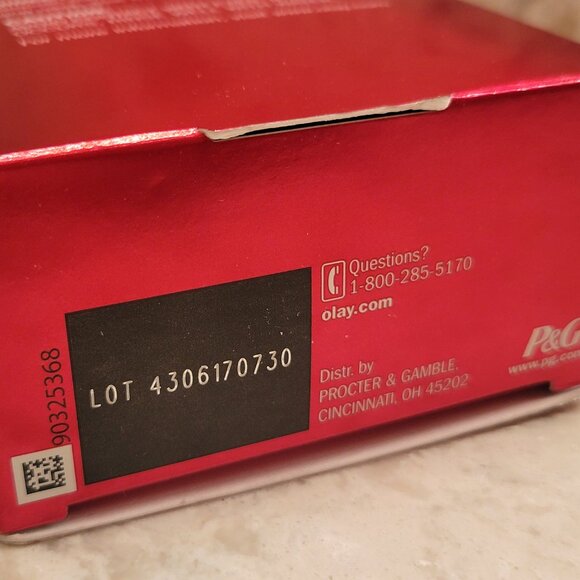 NEW OLAY REGENERIST REGENERATING SERUM MOISTURIZER FRAGRANCE FREE NIACINIMIDE - Picture 7 of 8